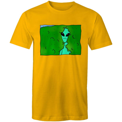 Alien Backing Into Hedge Meme - Mens T-Shirt Gold Mens T-shirt Funny Sci Fi