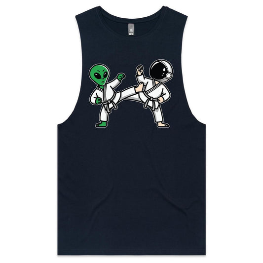 Alien And Astronaut Karate - Tank Top Tee