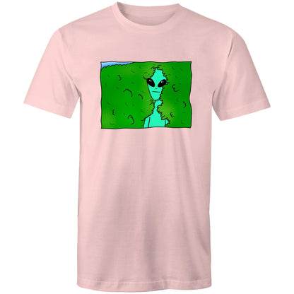 Alien Backing Into Hedge Meme - Mens T-Shirt