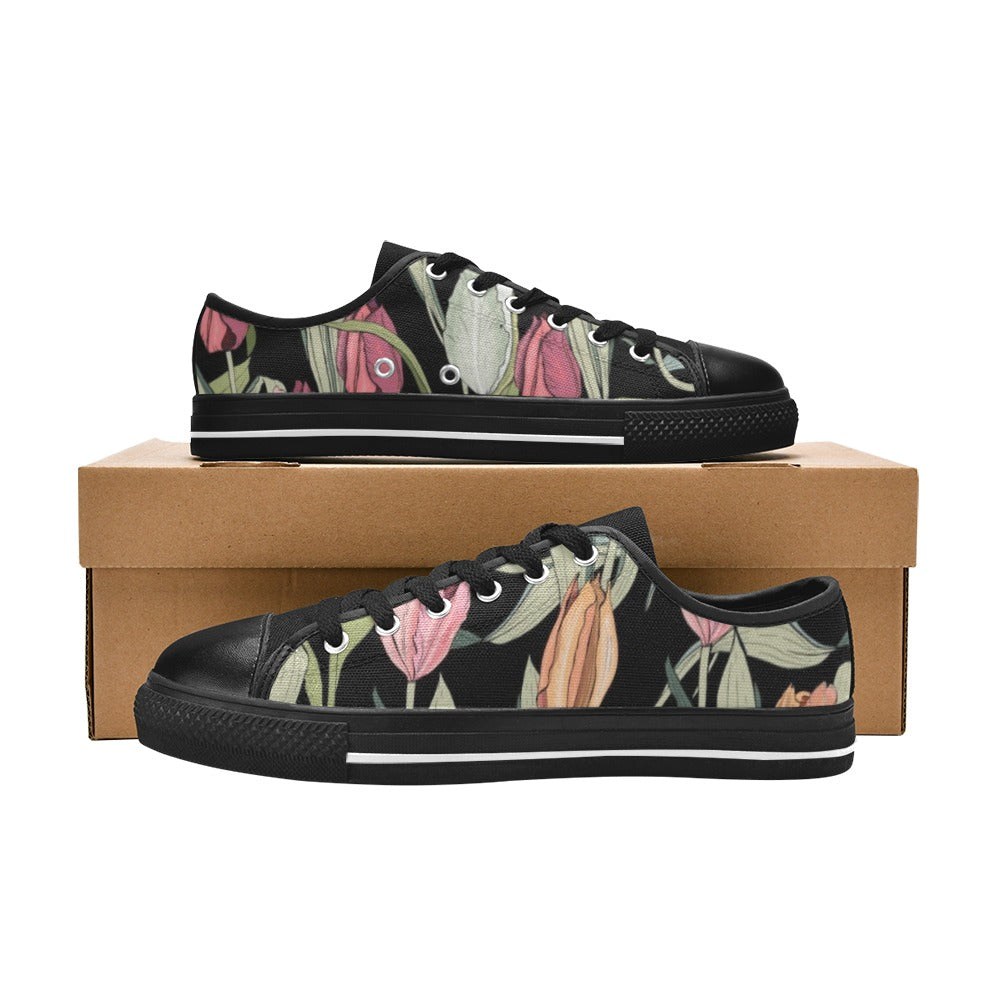 Tulips - Women's Classic Canvas Shoes