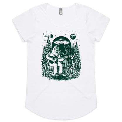 Alien And Bigfoot Playing Guitar - Womens Scoop Neck T-Shirt