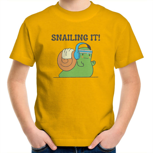 Snailing It - Kids Youth T-Shirt