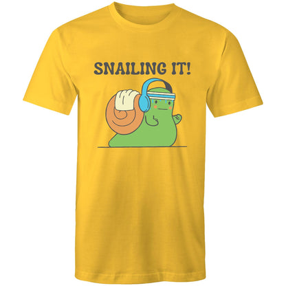 Snailing It - Short Sleeve T-shirt Yellow Fitness T-shirt