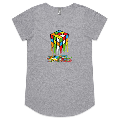 Melting Game Cube - Womens Scoop Neck T-Shirt