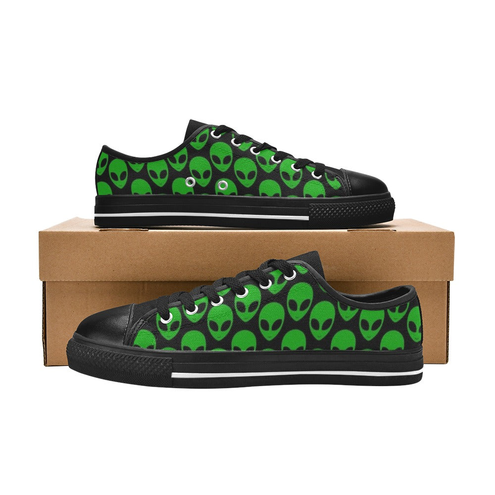 Aliens - Men's Classic Canvas Shoes