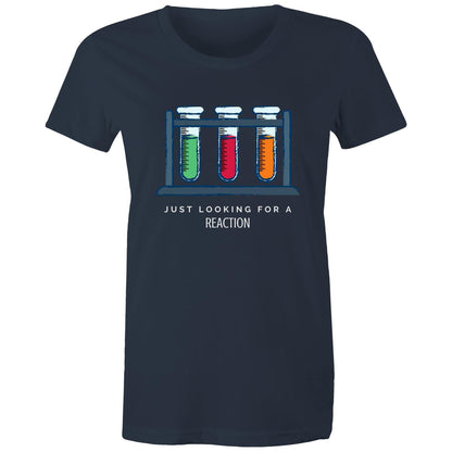 Test Tube, Just Looking For A Reaction - Women's T-shirt Navy Womens T-shirt Science Womens