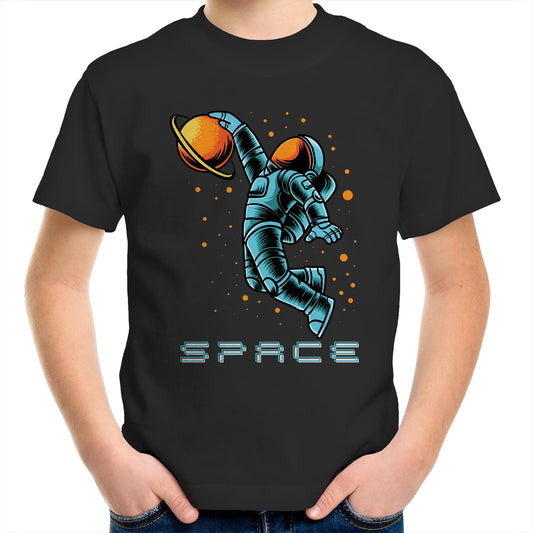 Astronaut Basketball - Kids Youth Crew T-Shirt Black Kids Youth T-shirt Space